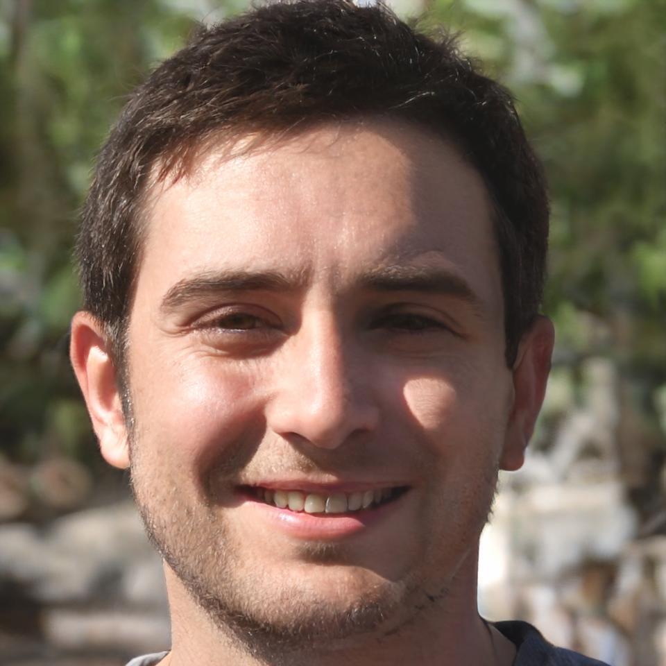 Portrait professionnel de Marc Dubois